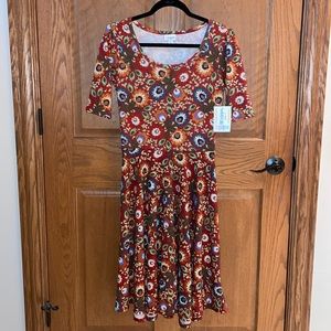 LuLaRoe Nicole dress - NWT - Size S